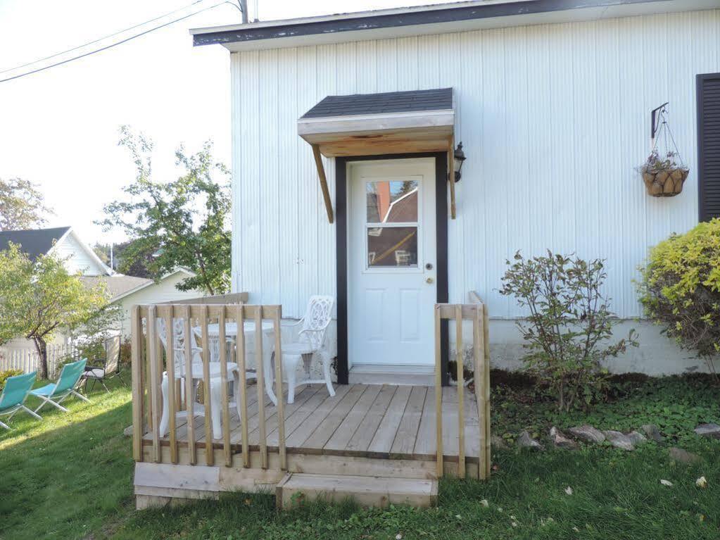 Auberge La Merveilleuse Tadoussac Ngoại thất bức ảnh
